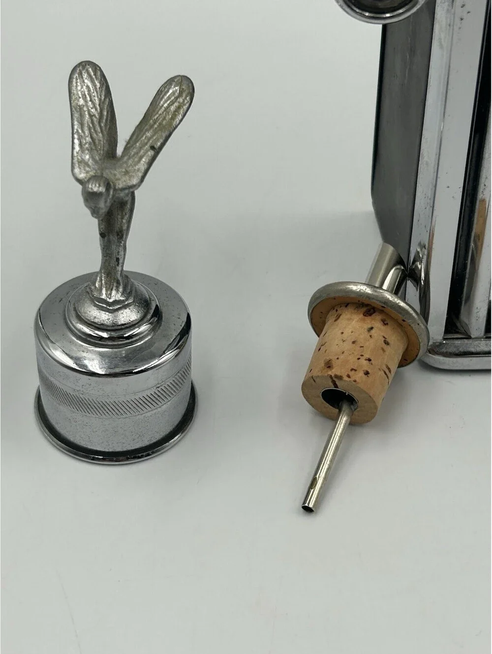 Vintage Rolls Royce Musical Decanter Flask Wind Up Plays How Dry I Am Made Japan
